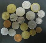 Набор иностранных монет разных стран. 20 шт.