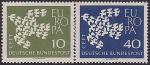 ФРГ 1962 год. Европа СЕПТ. Фигурка летящего голубя, сложенного из голубков. 2 марки