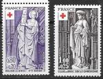 Франция, 1976 г. Красный крест. Скульптуры. 2 марки