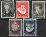 Нидерланды 1956 год. Детские портреты, 5 марок