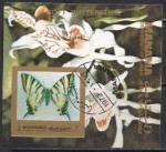 Манама (Аджман) 1972 год. Бабочки и орхидеи (2). Гашеный блок без зубцов