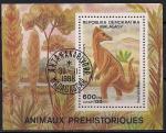 Мадагаскар 1989 год. Доисторическая фауна. Динозавр. Гашеный блок