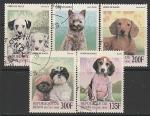 Бенин 1998 год. Собаки, 5 гашёных марок (б/1-й)