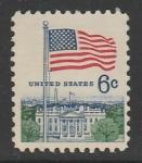 США 1968 год. Стандарт. Флаг и Белый дом, 1 марка 