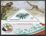Мадагаскар 2019 год. Динозавры. Корейцератопс, блок.