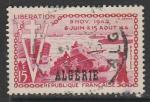 Алжир 1954 год. 10 лет высадке союзников в Нормандии. Надпечатка на марке Франции, 1 марка (гашёная)