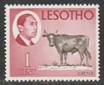 Лесото 1968 год. Стандарт. Король Мошвешве II и племенная корова, 1 марка из серии.