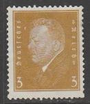 Германия (Веймарская республика) 1928 год. Стандарт. Рейхсканцлер Фридрих Эберт, 3 Pf., 1 марка из серии (наклейка)