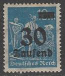 Германия (Веймарская республика) 1923 год. Стандарт. Крестьяне. Надпечатка нового номинала, 30 Tsd/10 М, 1 марка из серии (наклейка)