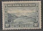 Руанда-Урунди 1931 год. Стандарт. Ландшафты. Горы, 1 марка из серии (наклейка)