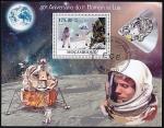 Мозамбик 2009 год. 40 лет высадки человека на Луне, блок (гашёный)
