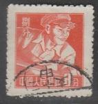 Китай (КНР) 1955 год. Стандарт. Трудящиеся. Кочегар, ном. 8 F, 1 марка из серии (гашёная)