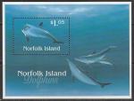 Остров Норфолк 1997 год. Дельфины, блок.