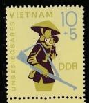 ГДР 1968 год. Непобедимый Вьетнам, 1 марка.