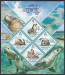 Соломоновы острова 2013 год. Австралийская фауна. Морские львы, малый лист.