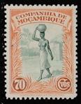 Мозамбик (Компания) 1937 год. Стандарт. Национальные мотивы. Водоносица, 1 марка из серии.