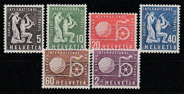 Марка 6 букв. Почтовые марки Stadt Berlin. Г. Кржижановский на марках. Germany private Post Gössnitz stamps.